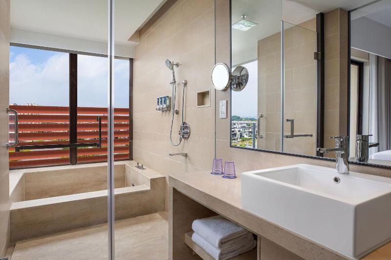 Four Points By Sheraton Guangdong, Heshan image