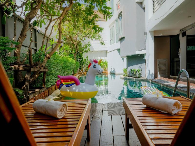 Peace Land Khaosan image