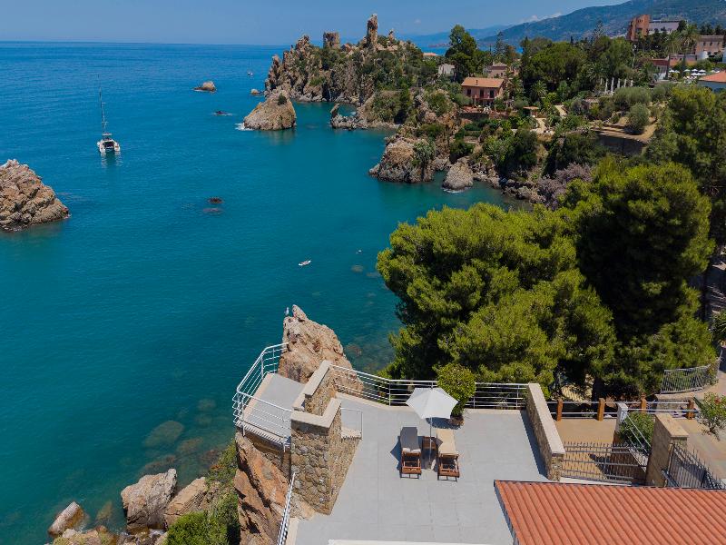 Le Calette Bay image