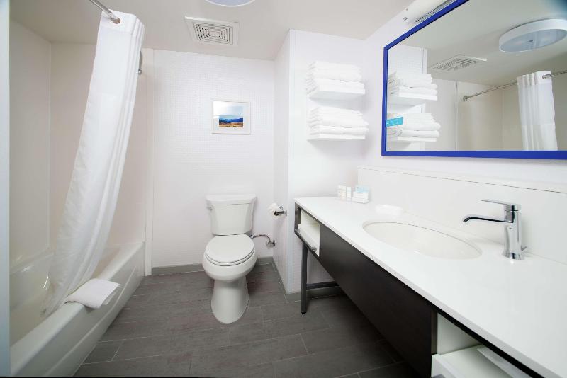 Hampton Inn By Hilton Arvin Tejon Ranch image