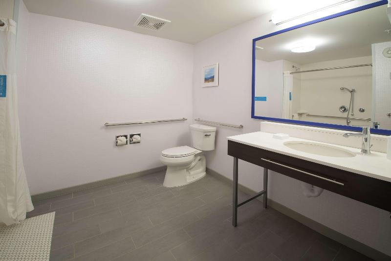 Hampton Inn By Hilton Arvin Tejon Ranch image