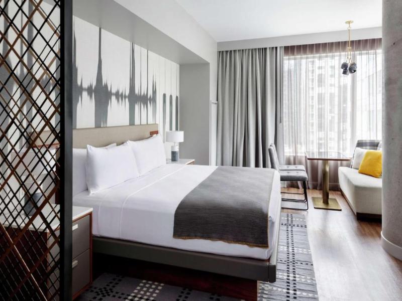 The Sound Hotel Seattle Belltown Tapestry C Hilton image