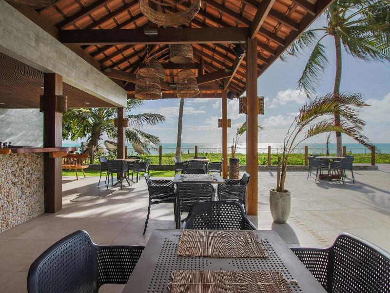 Costa Dourada Village image