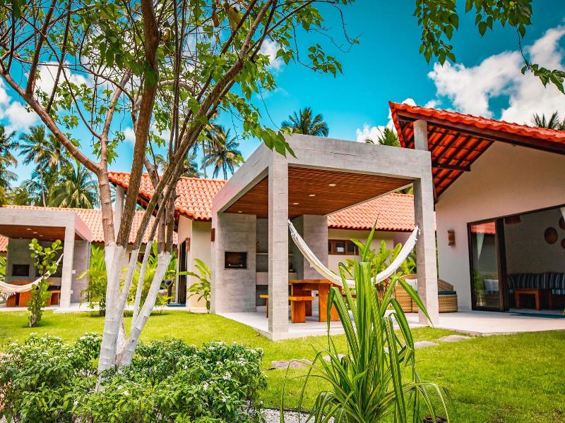 Costa Dourada Village image