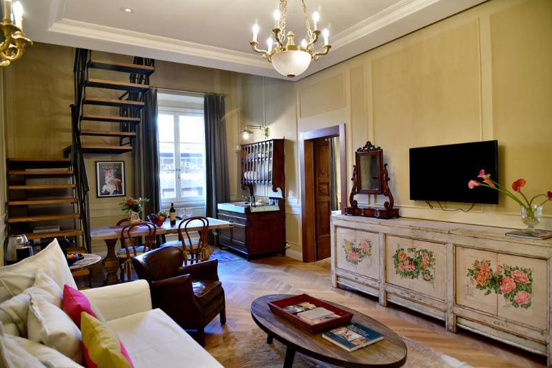La Croce d'Oro Santa Croce Suite Apartments image