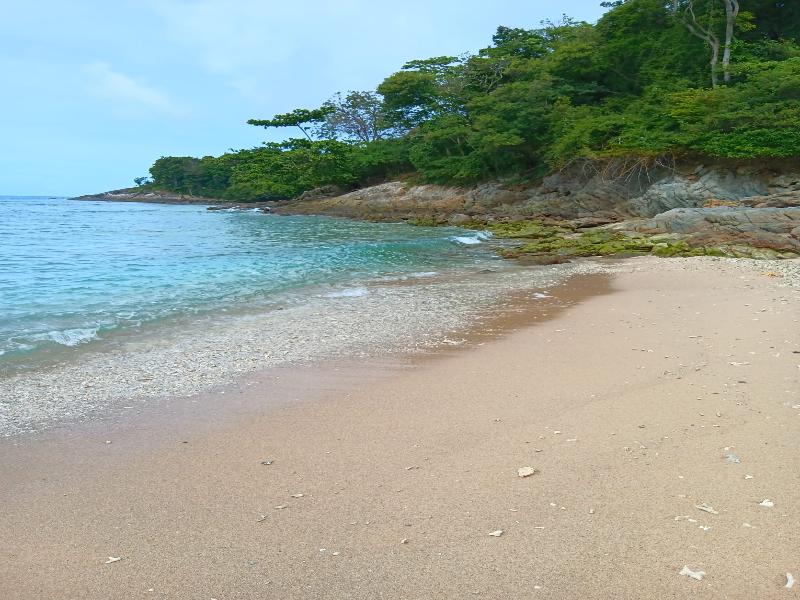 Baan Khunying - Secluded Phuket Beachfront Villa image