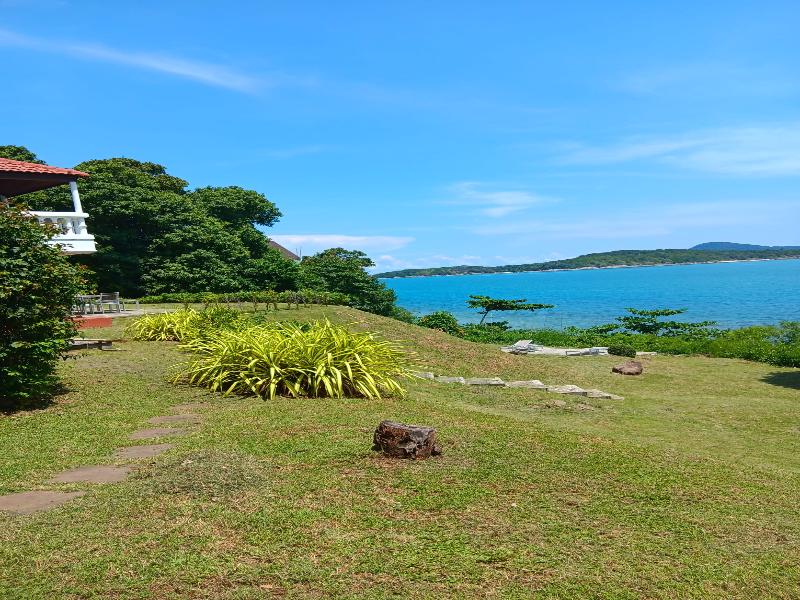 Baan Khunying - Secluded Phuket Beachfront Villa image