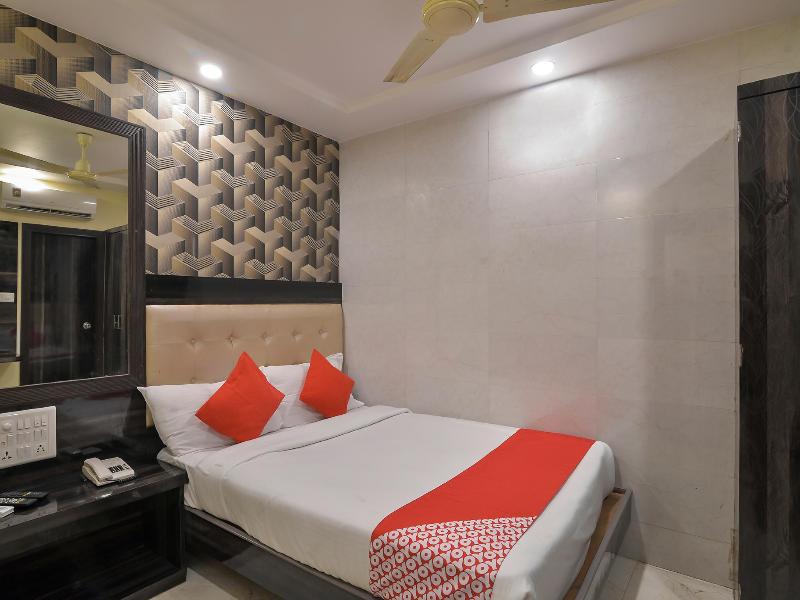Treebo Palace Residency Mumbai image