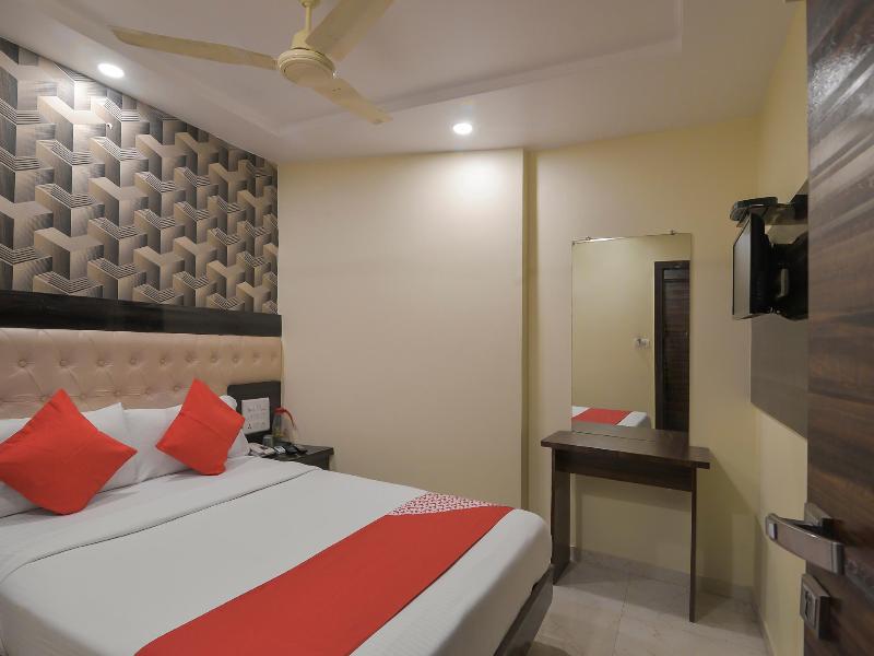 Treebo Palace Residency Mumbai image
