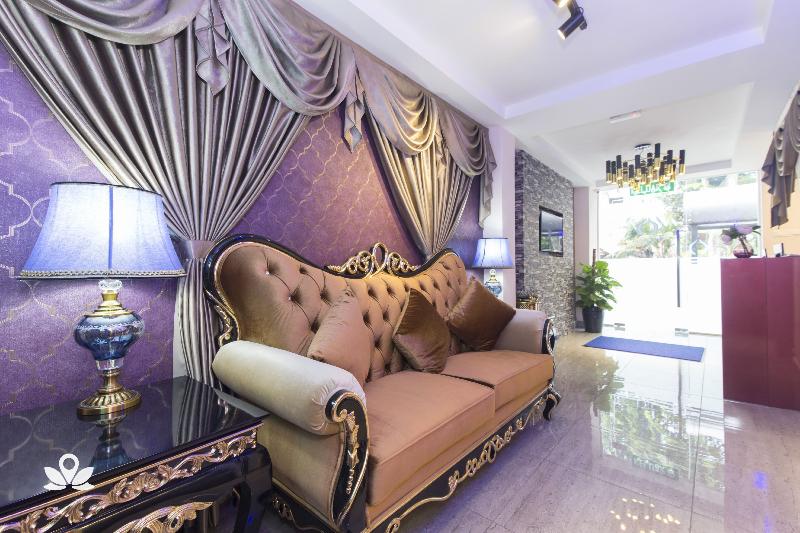 ZEN Rooms Poorna Hotel image