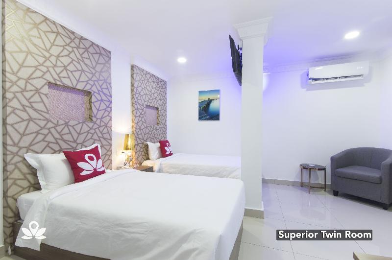 ZEN Rooms Poorna Hotel image