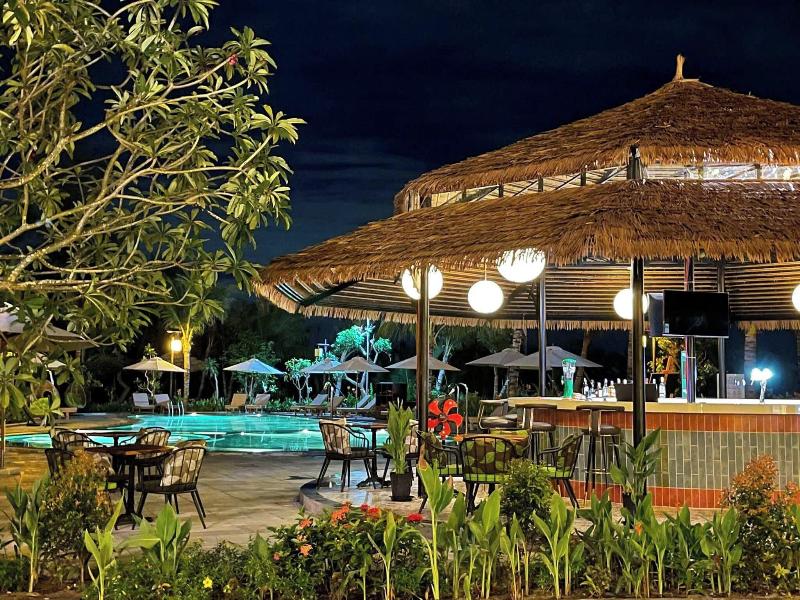 Lu Na Diamond Riverside Hotel image