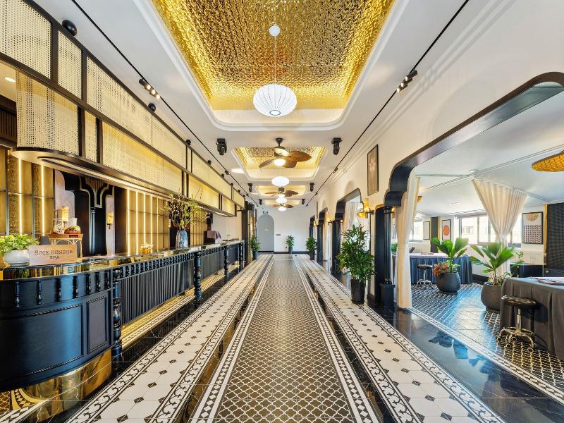 Lu Na Diamond Riverside Hotel image