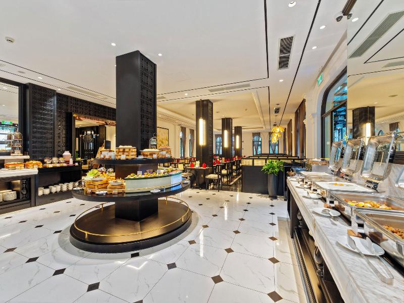Lu Na Diamond Riverside Hotel image