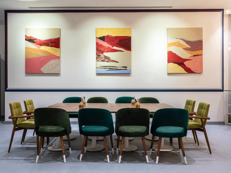 Leva Hotel and Suites, Mazaya Centre image