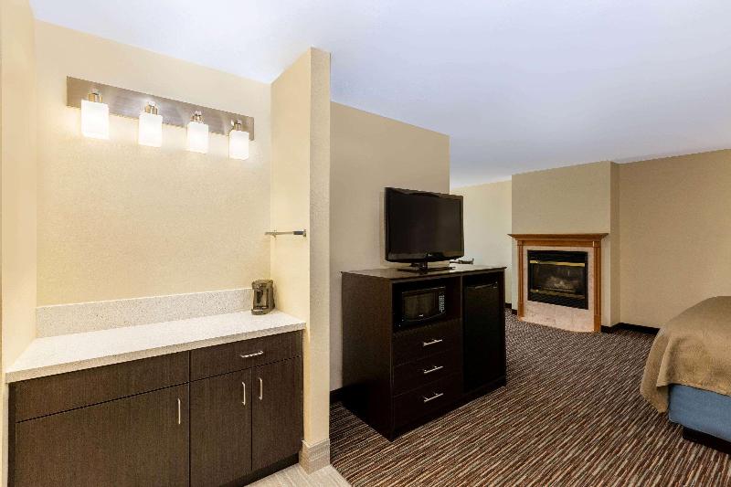 Americinn Jefferson image