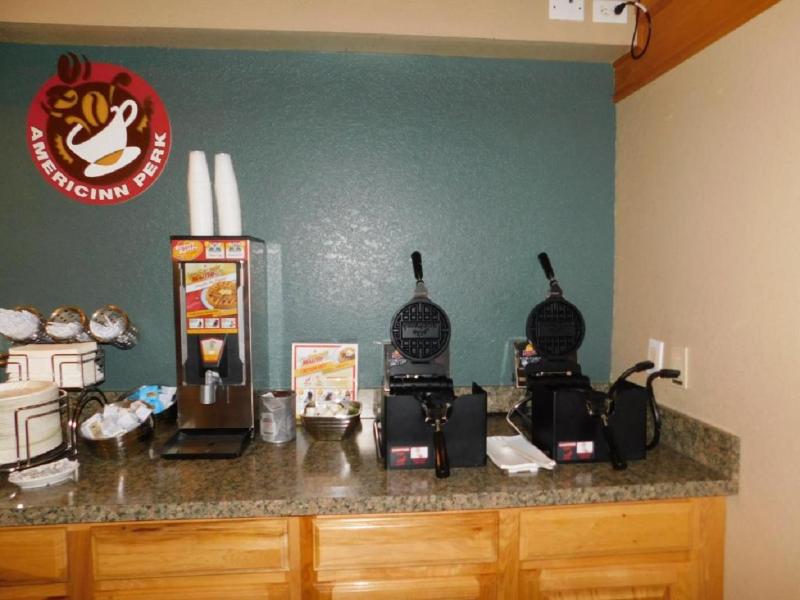 AmericInn Wyndham Oscoda Near AuSable River image