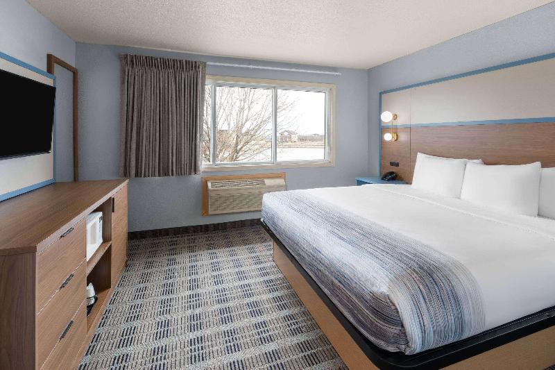AmericInn Wyndham Oscoda Near AuSable River image