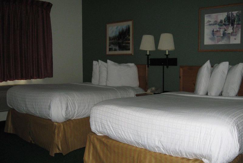 AmericInn Wyndham Oscoda Near AuSable River image