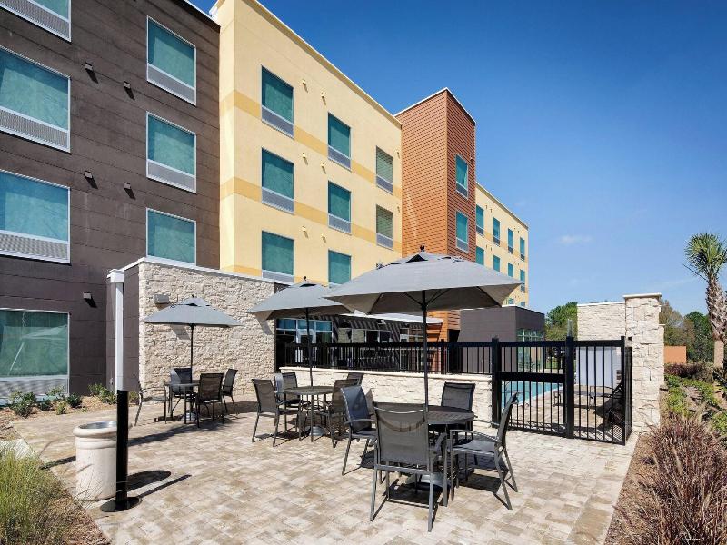 Fairfield Inn & Suites Tampa Wesley Chapel image