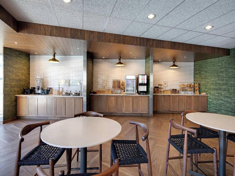Fairfield Inn & Suites Tampa Wesley Chapel image