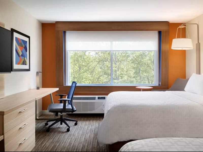 Holiday Inn Express Forest Hill Ft. Worth Se image