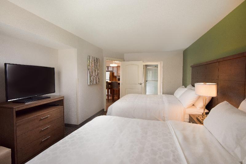 Staybridge Suites Wisconsin Dells - Lake Delton photo 18