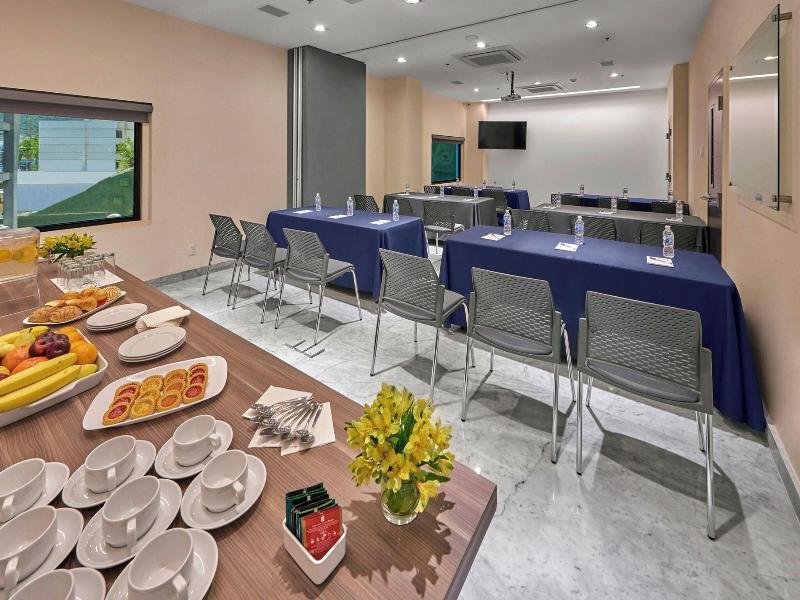 Sj Grand Hotel Monterrey image
