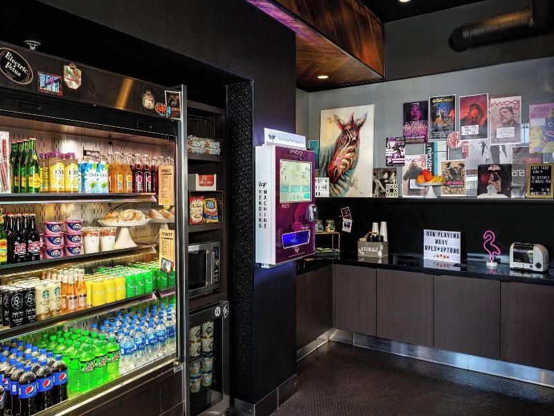 Moxy Minneapolis Uptown