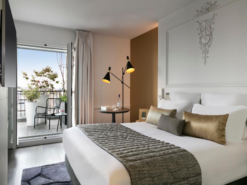 La Clef Champs-Elysées by The Crest Collection image