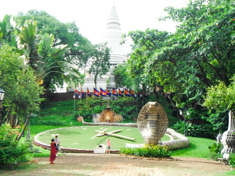 Monivong Clover Hotel image