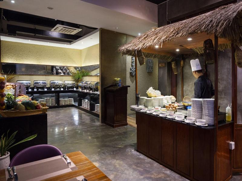 Monivong Clover Hotel image