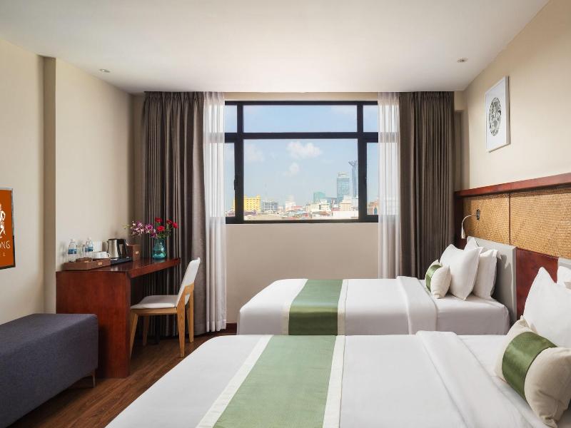 Monivong Clover Hotel image