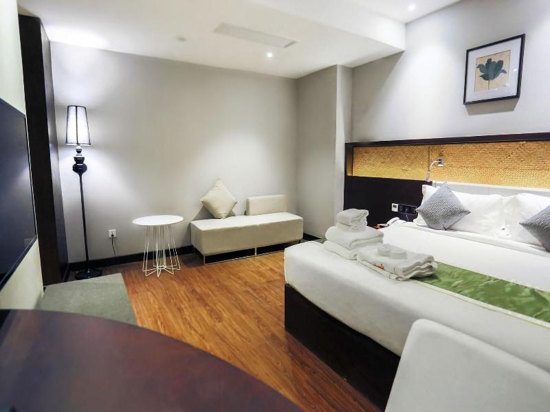 Monivong Clover Hotel image