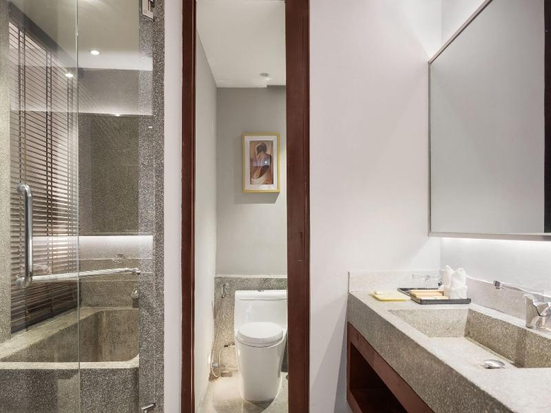 Monivong Clover Hotel image