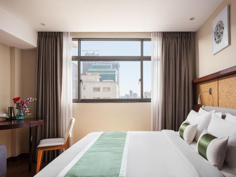 Monivong Clover Hotel image