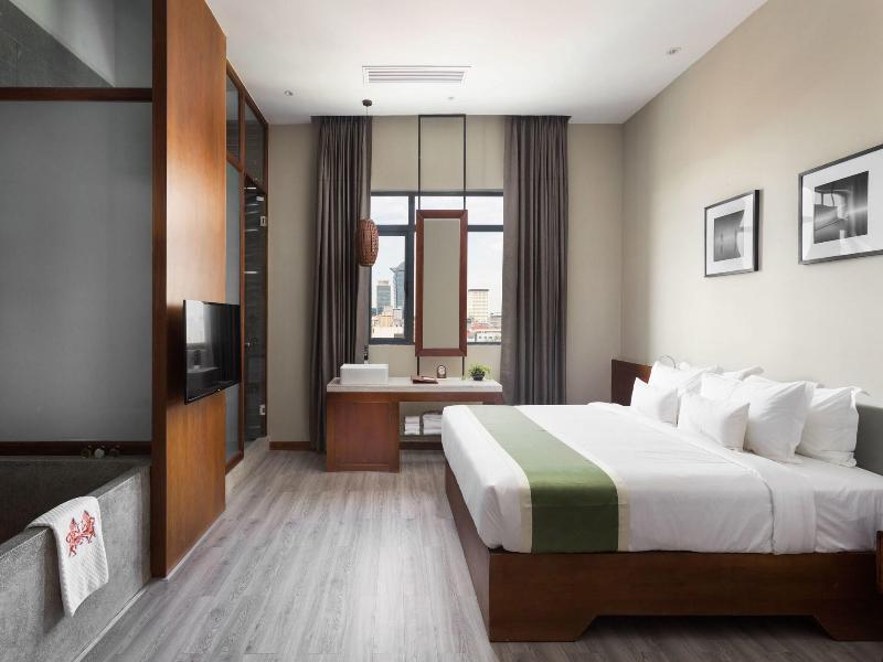 Monivong Clover Hotel image