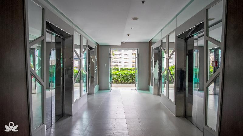 Cozy Studios at The Beacon Makati image