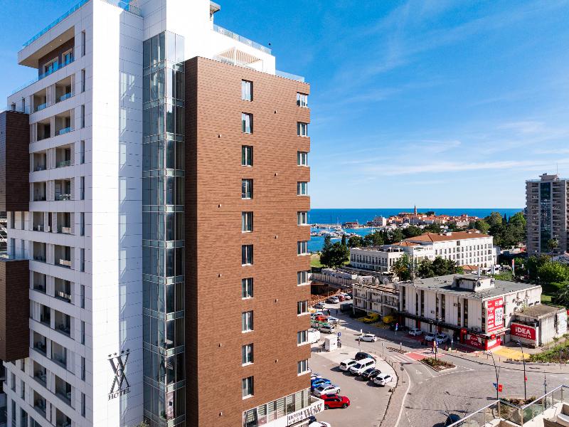 Hotel WOW image