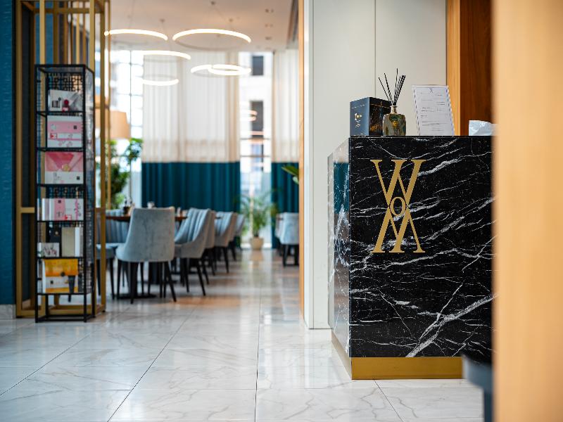 Hotel WOW image