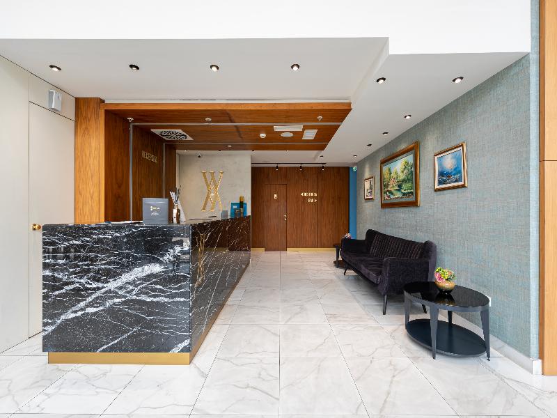 Hotel WOW image
