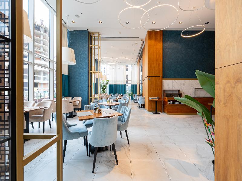 Hotel WOW image