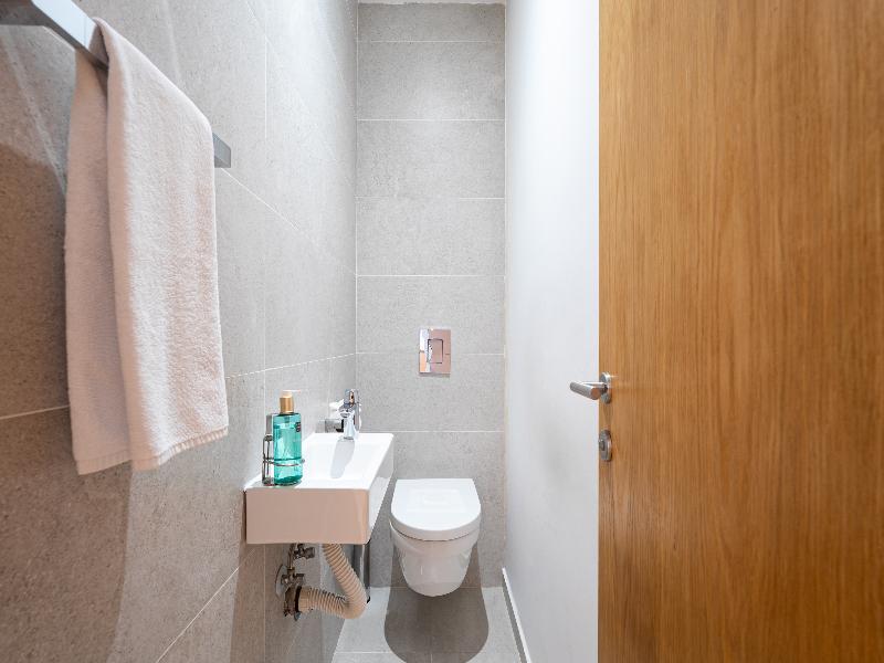 Hotel WOW image