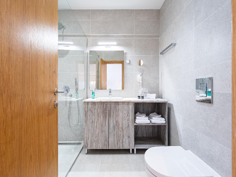 Hotel WOW image