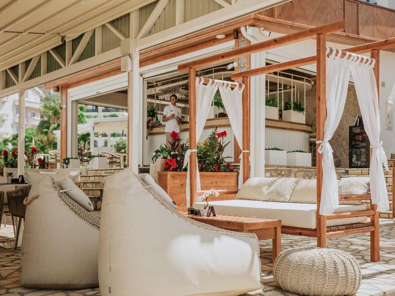 Kalamper Hotel & Spa image