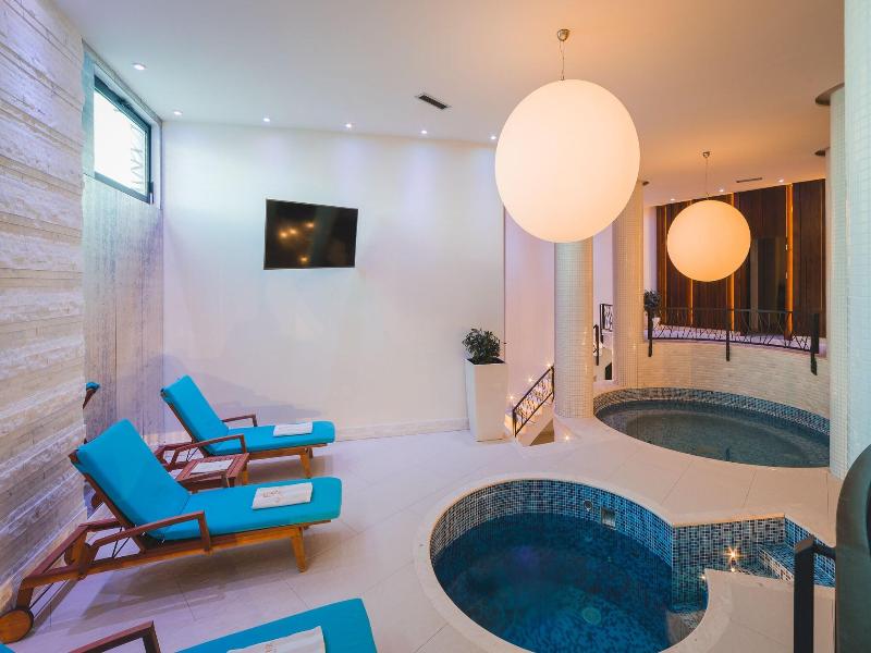 Kalamper Hotel & Spa image