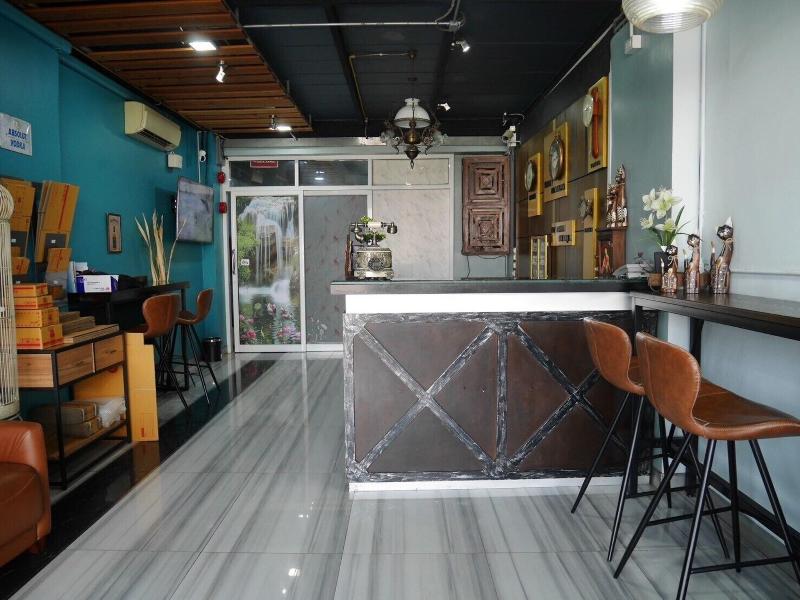 Phaphoom Boutique image
