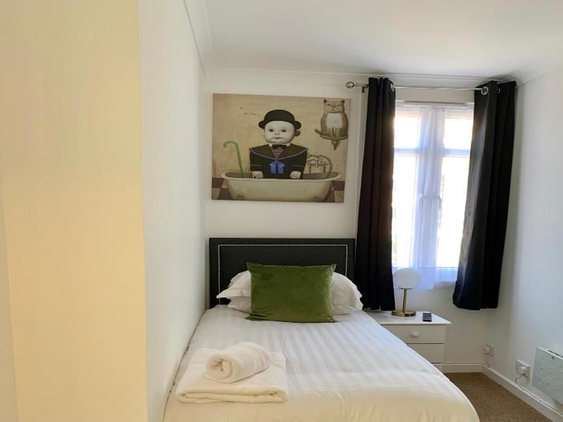 Sarum Apart-Hotel image
