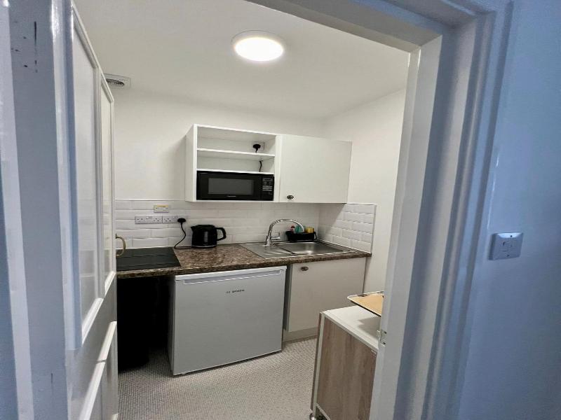 Sarum Apart-Hotel image