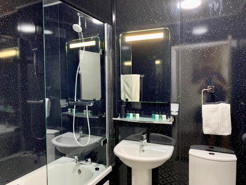 Sarum Apart-Hotel image